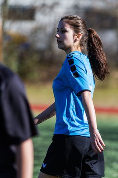 Bild 235 - B-Juniorinnen SV Henstedt-Ulzburg - MTSV Olympia Neum�nster : Ergebnis: 0:4